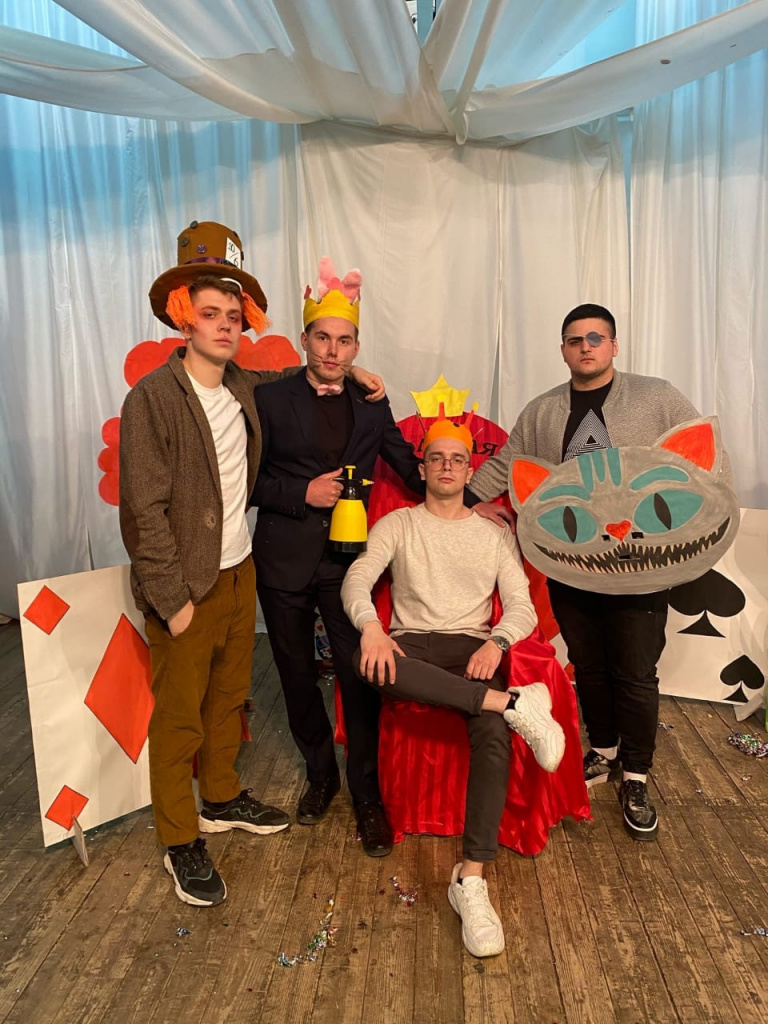 WhatsApp Image 2021-04-28 at 20.44.39.jpeg